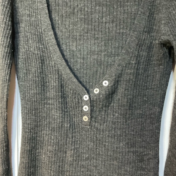 Grey Ribbed V-Neck Buttoned Women's Sweater - Picture 2 of 5